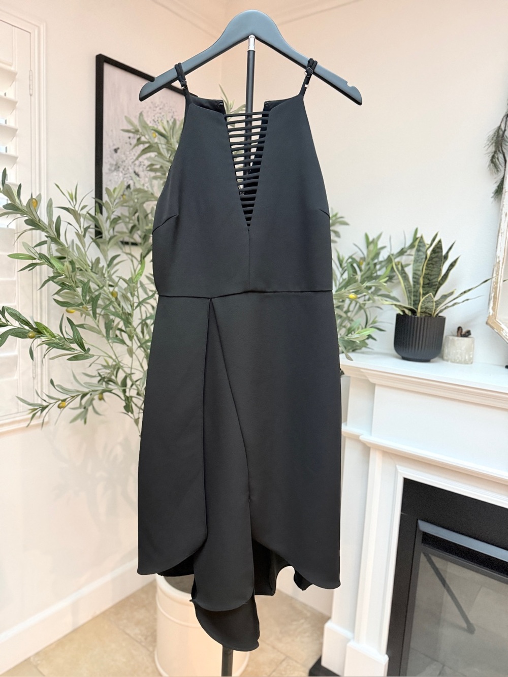 Harlyn Black Strappy V-Neck Cocktail Dress